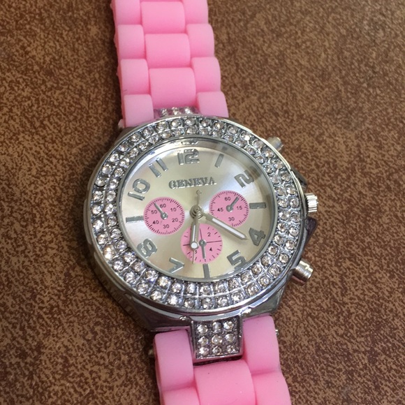 BOGO Pink Rhinestone Quartz Watch - Picture 1 of 8